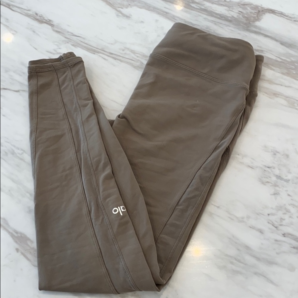 Alo yoga leggings